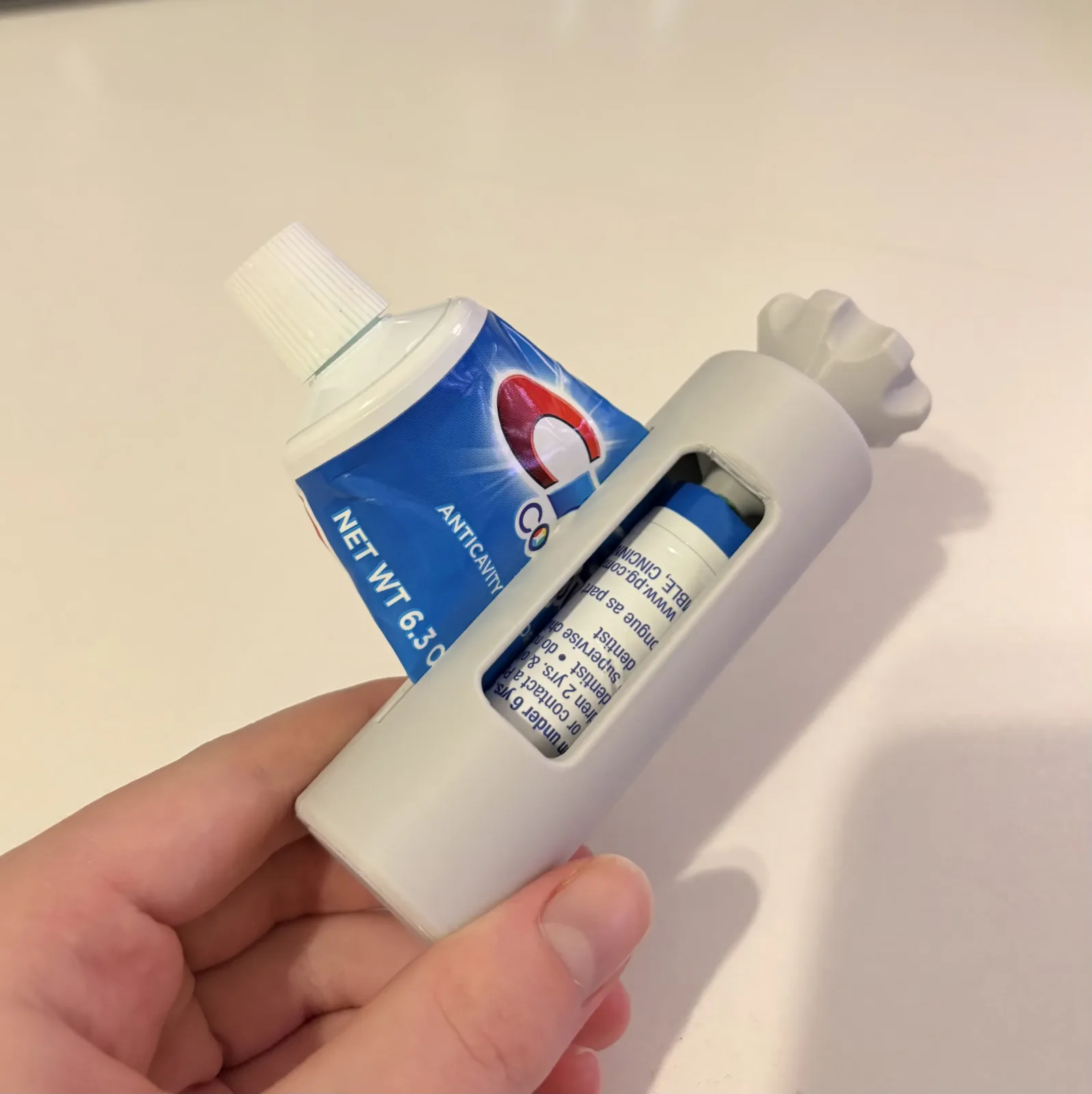 Diş Macunu Sıkacağı